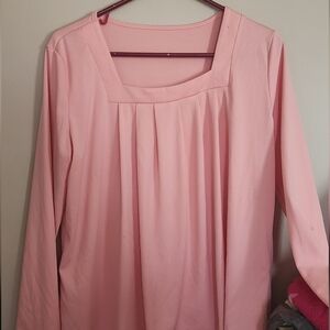 Peach Womens  Long Sleeve Blouse Size XL Really Cute Brand New